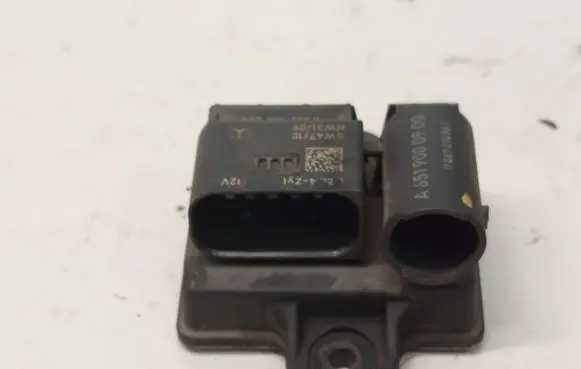 Mercedes-Benz Sprinter W906 Glow plug pre-heat relay A6519000900