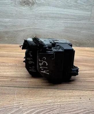 Audi A6 S6 C5 4B ABS Pump 8E0614111H 0265220481