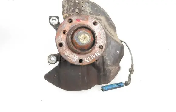 BMW 3 E46 Front wheel hub spindle knuckle 