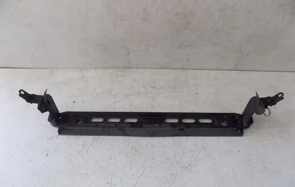 Volvo XC60 Bottom radiator support slam panel 