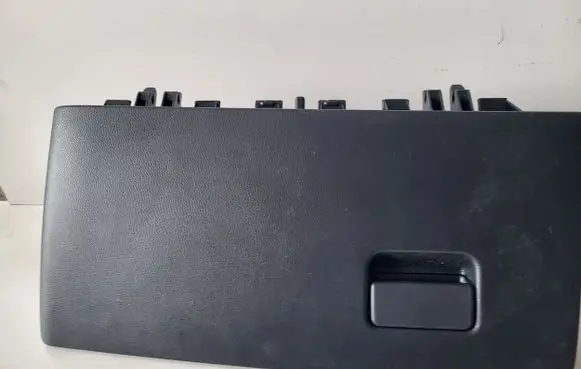 Toyota Yaris XP210 Glove box 55550K0030