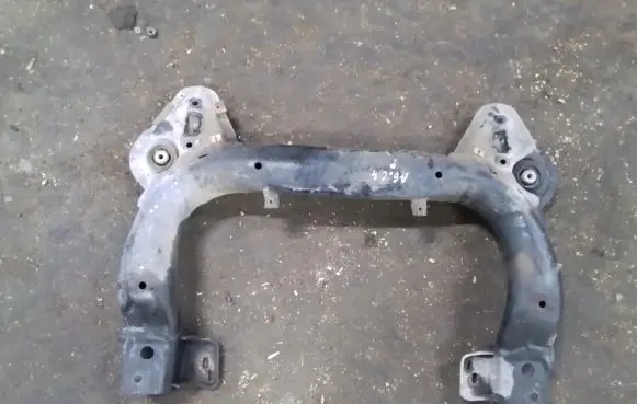 Audi A6 S6 C4 4A Front subframe