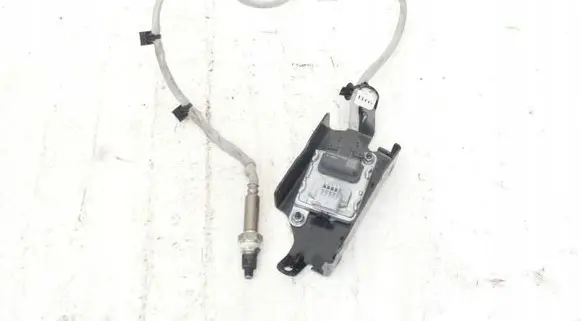Opel Vivaro Lambda probe sensor 227900040R