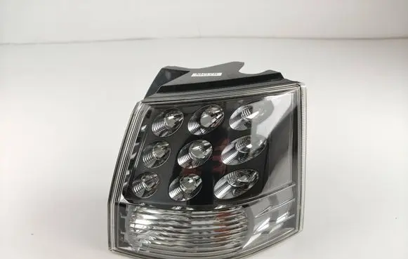 Mitsubishi Outlander Rear/tail lights 22087813
