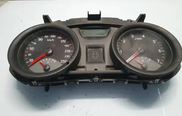 Renault Megane II Speedometer (instrument cluster) 8200364588