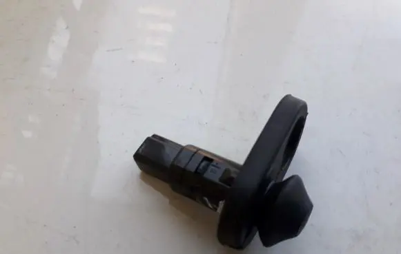 Toyota Corolla Verso AR10 Front door sensor 