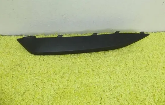 Skoda Kodiaq Front bumper splitter molding 565853794
