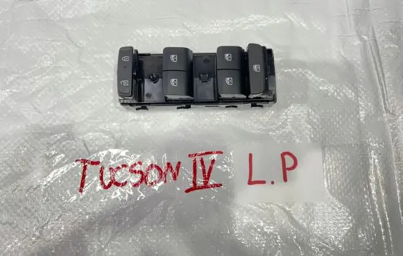 Hyundai Tucson IV NX4 Electric window control switch
