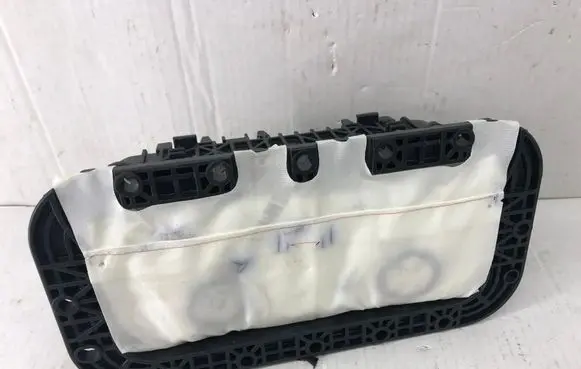 BMW X3 G01 Passenger airbag 6848581