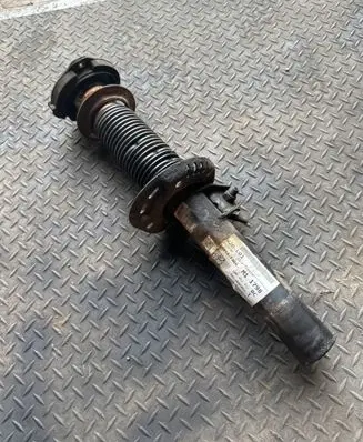 Volkswagen Tiguan Front shock absorber/damper 5N0412021 5N0400054
