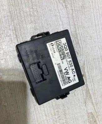 Skoda Octavia Mk3 (5E) Gateway control module 3Q0907530AC