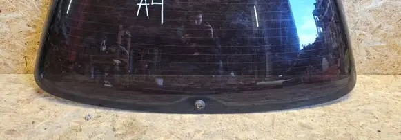 Audi A4 S4 B5 8D Rear windscreen/windshield window