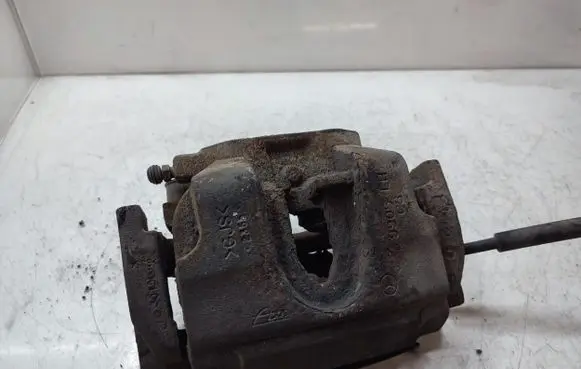 Mercedes-Benz GL X166 Front brake caliper