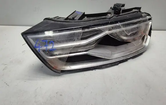 Audi Q3 8U Headlight/headlamp 8U0941005C.BSP