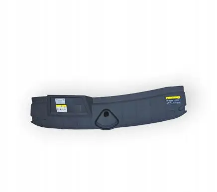 Engine bonnet/hood lock trim molding