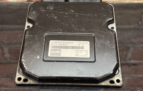 Mercedes-Benz SLK AMG R170 Engine control unit/module A2711530691 5WK90520