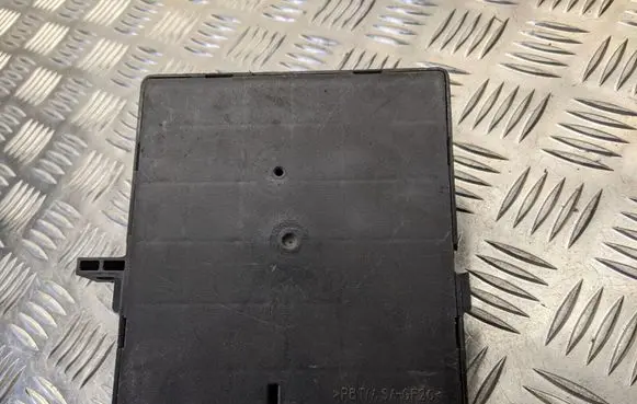 Audi A6 S6 C6 4F Comfort/convenience module 4F0907279K
