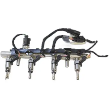 Fuel injector supply line/pipe