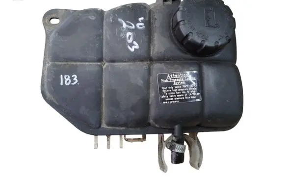 Mercedes-Benz C W203 Coolant expansion tank/reservoir 2035000049