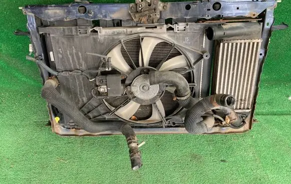 Toyota Auris 150 Radiator support slam panel