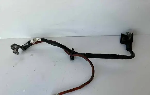 Volkswagen Golf VI Positive cable (battery) 