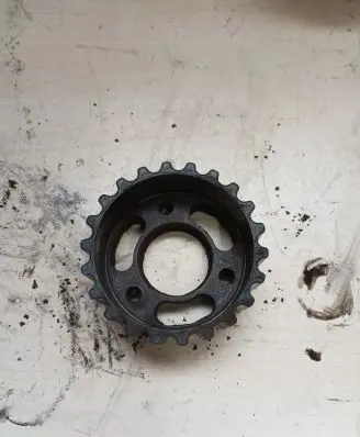 Volkswagen Amarok Fuel pump gear (pulley) 03L109111 03L109111E