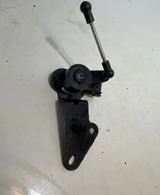 Ram 1500 Rear height level sensor lever 68277079AC