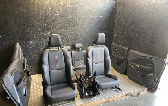 Lexus LBX Seat set