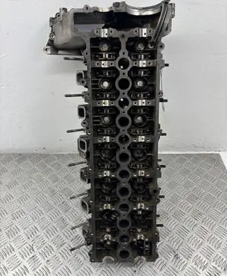 BMW 5 E60 E61 Engine head 7792753