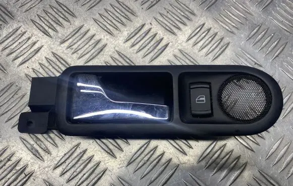Volkswagen PASSAT B5 Front door interior handle 1J4839113C 3B0839113