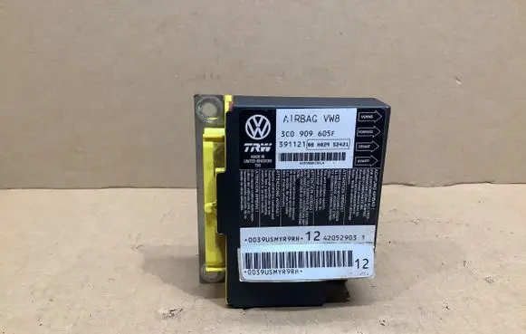Volkswagen PASSAT B6 Airbag control unit/module 3C0909605F