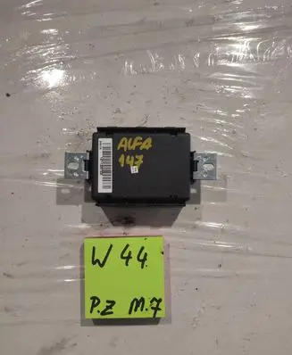 Alfa Romeo 147 Door control unit/module 6LEE8909 147113067336 50116