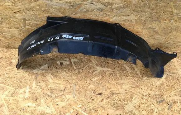 Ford Ranger Front wheel arch liner splash guards UH7756131