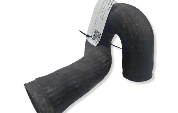 Audi A4 S4 B6 8E 8H Intercooler hose/pipe 8D0145746