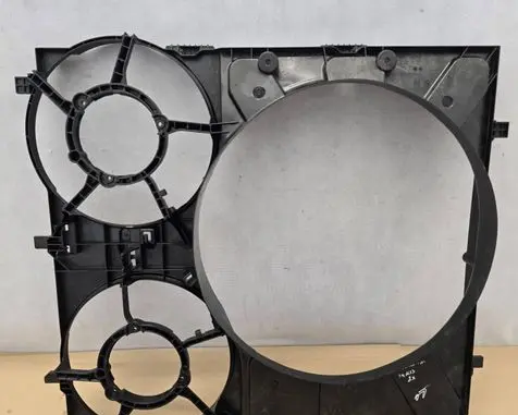 Volkswagen Crafter Radiator cooling fan shroud C57345101 2N0121207K 683201