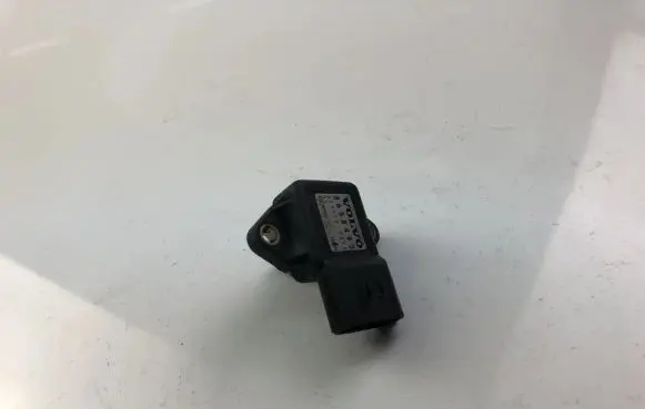 Volvo S40 Air pressure sensor 8658493