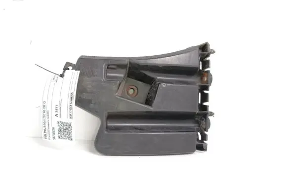 Volvo S60 Front bumper mounting bracket 30796626
