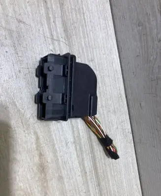 Skoda Octavia Mk3 (5E) Front door wiring loom 8K0972701