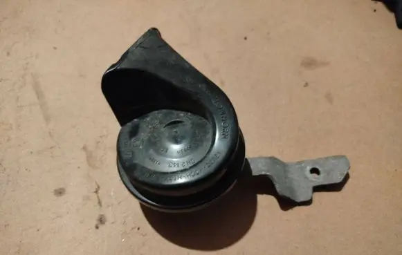 Audi A6 S6 C8 4K Horn signal 4K6951230