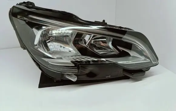 Peugeot 3008 II Headlight/headlamp 9810478080 L1987 90085115