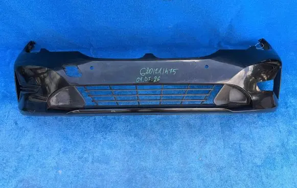 BMW 3 G20 G21 Front bumper 7422239