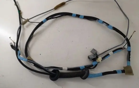 Subaru Outback Tailgate/trunk wiring harness 