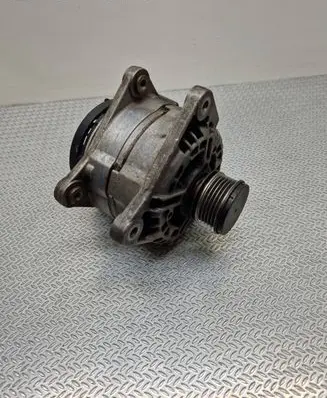 Renault Modus Generator/alternator 8200360480 0124425029