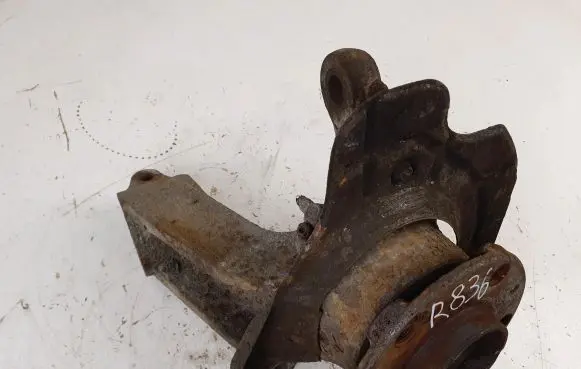 Fiat Ducato Front wheel hub spindle knuckle
