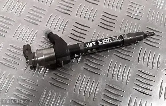 Fuel injector