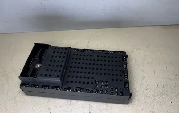 Volvo XC90 Comfort/convenience module 08696040 08696098 03W112
