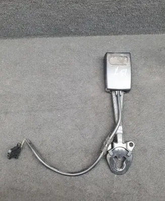 Audi A4 S4 B7 8E 8H Front seatbelt buckle 8E0857755G