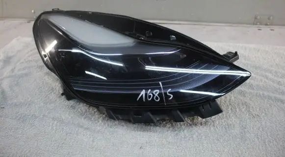 Tesla Model Y Headlight/headlamp 151495300D 01531912