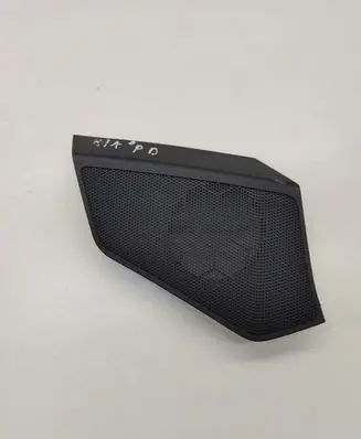 KIA Optima Front door speaker cover trim 84726D4010 84726D4000