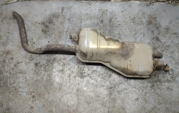 Volkswagen New Beetle Rear muffler/silencer tail pipe 